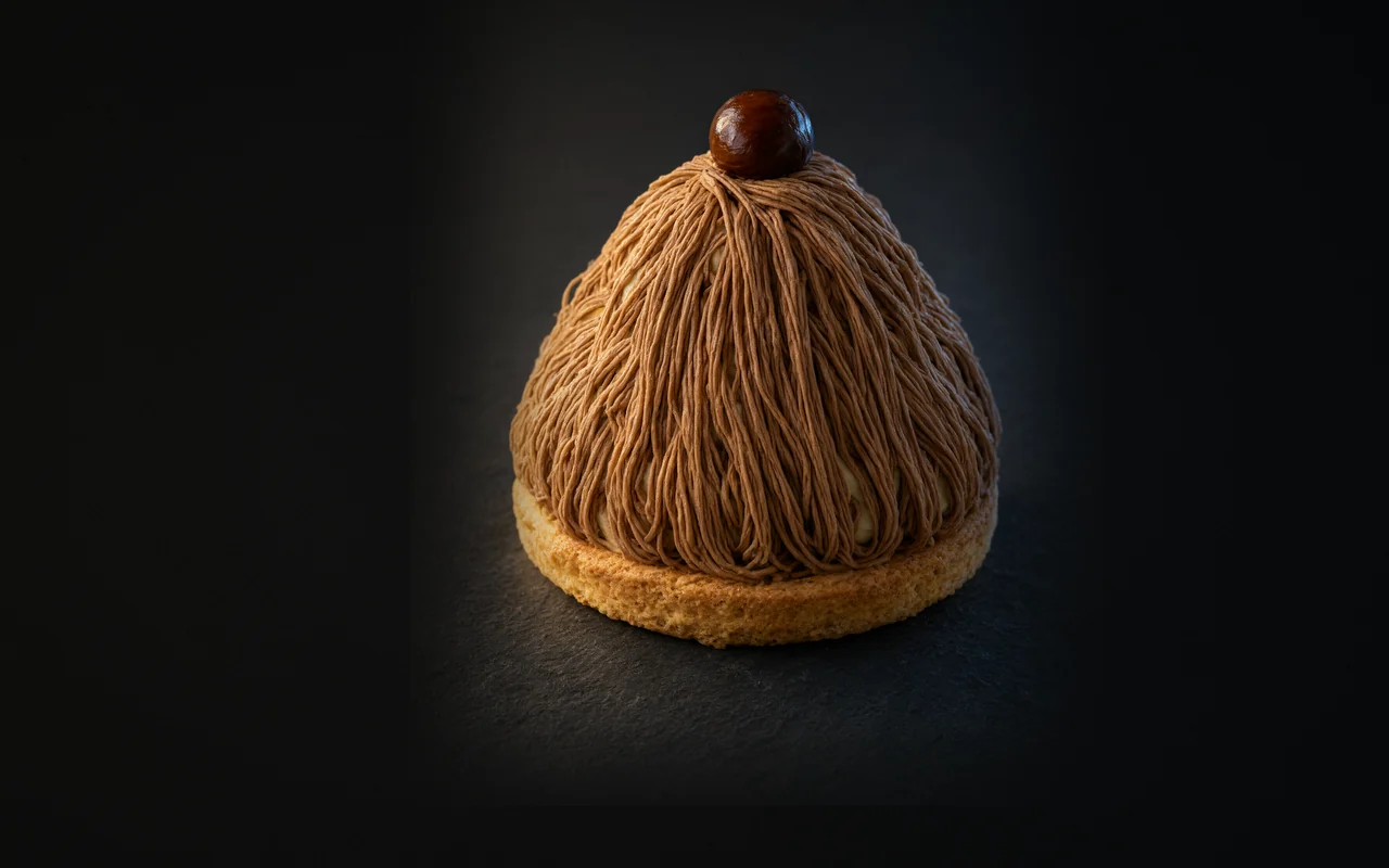 Mont-Blanc (Монблан): тонкие нити каштанового крема поверх Chantilly